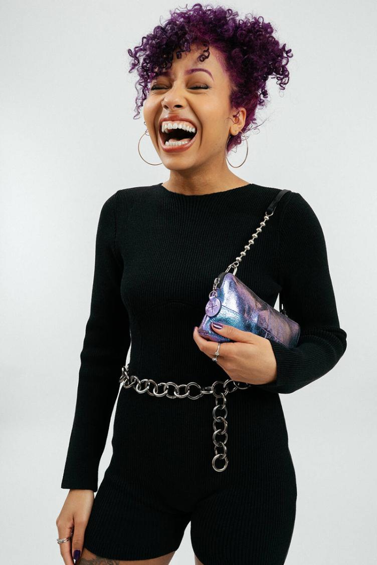 Handtasche IVIET ed.4 purple sky