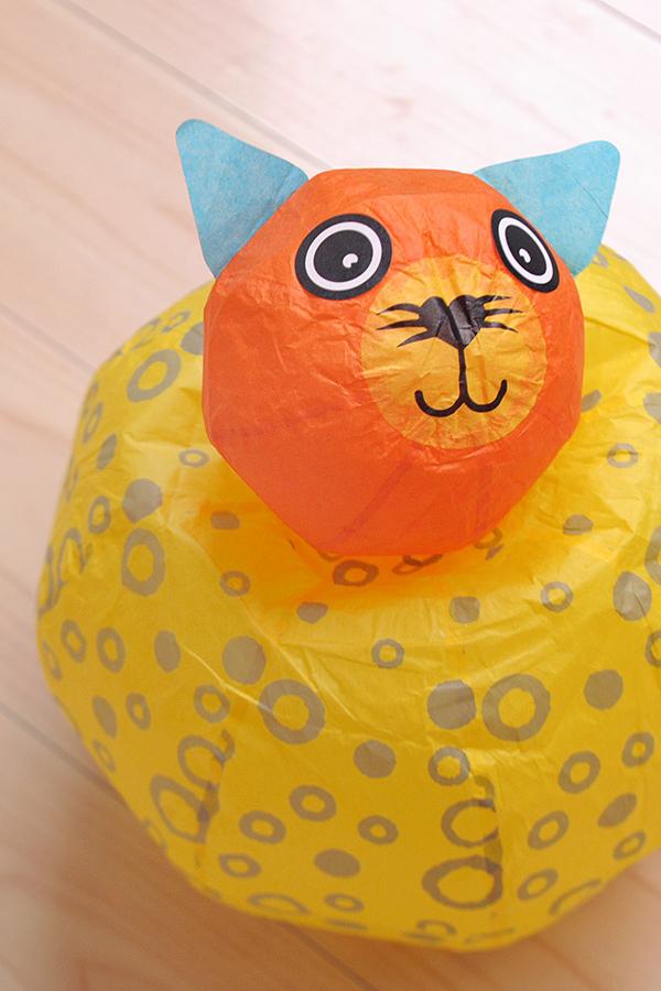 Papierobjekt Katze