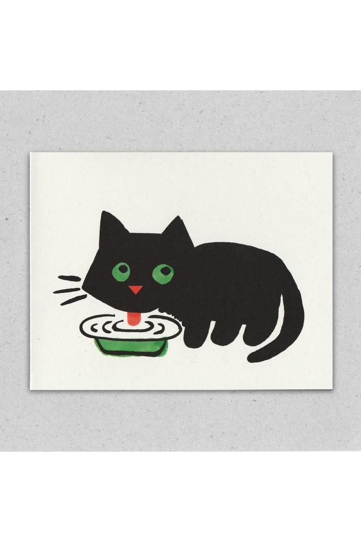 Postkarte Katze trinkt Milch