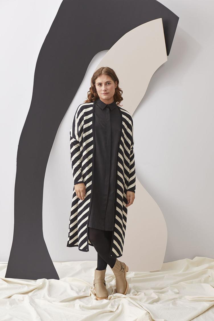 Strickmantel Stripes